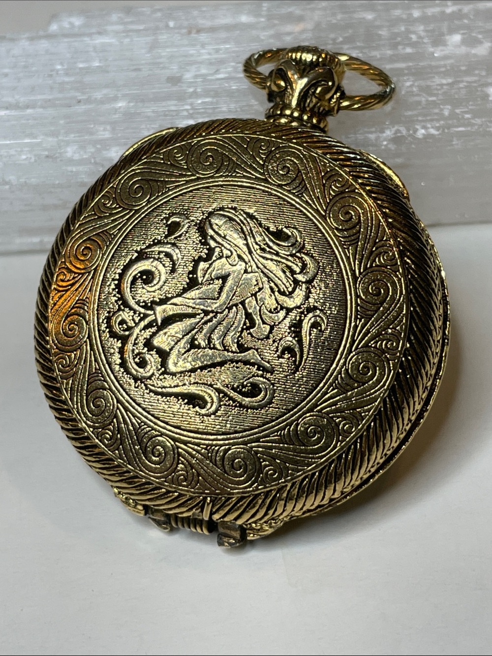 Vintage Perfume Gold Tone Ornate Locket